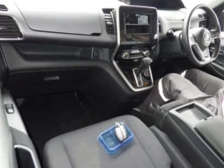 Nissan SERENA 2018 года C27-008347 ID: 493363 28