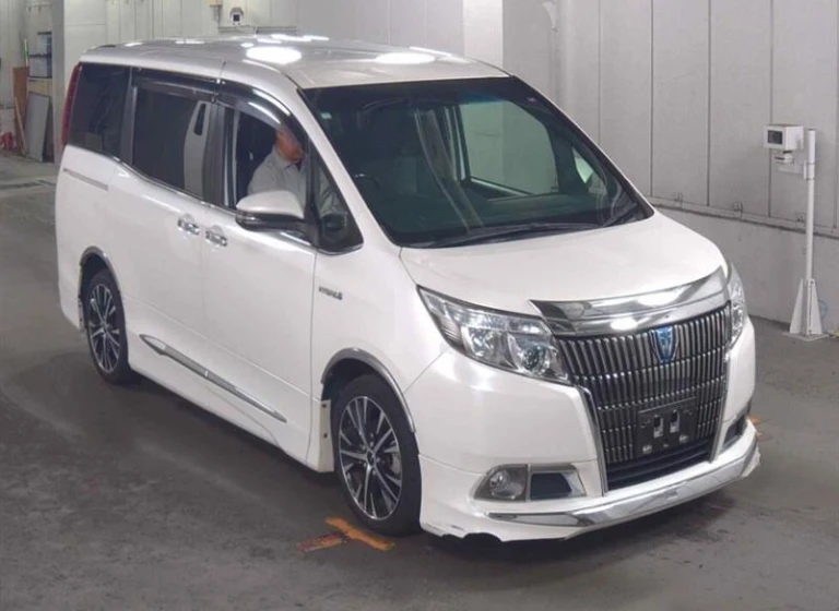 Toyota ESQUIRE 2014 года ZWR80-0079832 ID: 561311