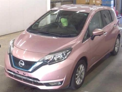 Nissan NOTE 2018 года HE12-222123 ID: 556316 1