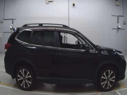 Subaru FORESTER 2018 года SK9-002349 ID: 510648 4