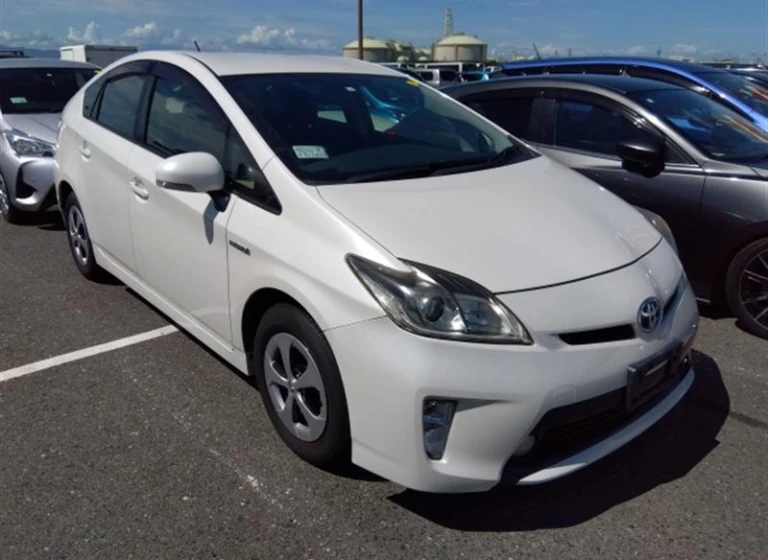 Toyota PRIUS 2012 года ZVW30-5486956 ID: 485142