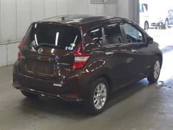 Nissan NOTE 2019 года HE12-302547 ID: 492774 25