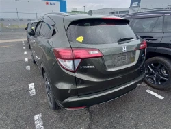 Honda VEZEL HYBRID 2017 года RU3-1241348 ID: 557072 4