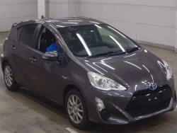 Toyota AQUA 2015 года NHP10-6463923 ID: 488693 0