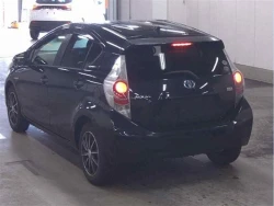 Toyota AQUA 2012 года NHP10-6004757 ID: 485272 2