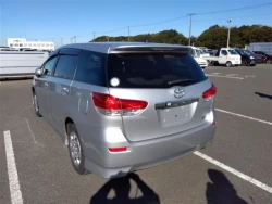 Toyota Wish, 2012 год 16