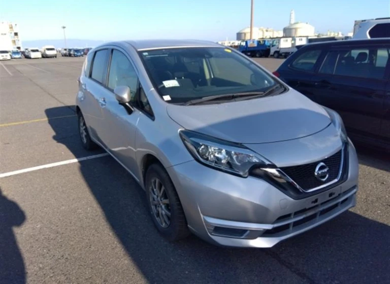 Nissan NOTE 2017 года E12-562455 ID: 516122