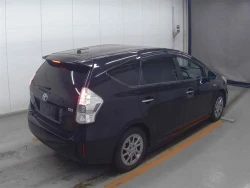 Toyota PRIUS ALPHA 2014 года ZVW41-3347560 ID: 556771 4
