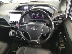 Toyota VOXY 2019 года ZRR80-0539705 ID: 489992 6