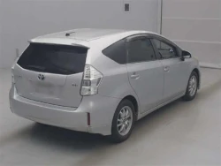 Toyota PRIUS ALPHA 2013 года ZVW41-3225822 ID: 558079 2