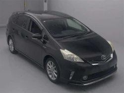 Toyota PRIUS ALPHA 2012 года ZVW41-3205109 ID: 561201 0