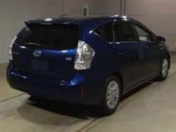 Toyota PRIUS ALPHA 2014 года ZVW41-0014013 ID: 556918 2