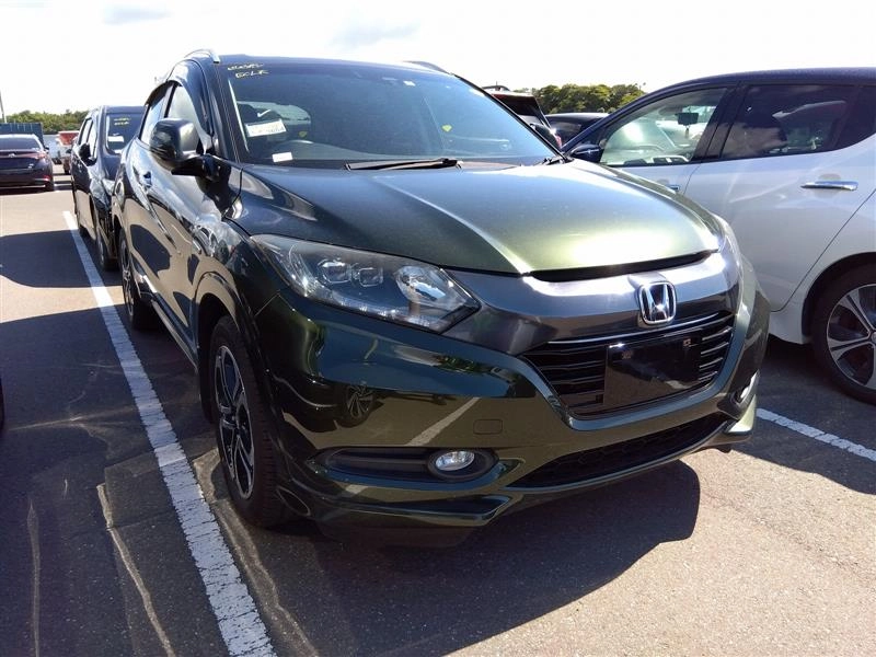 Honda VEZEL HYBRID 2015 года RU3-1111009 ID: 486472 0