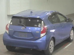 Toyota AQUA 2016 года NHP10-6538608 ID: 462716 4