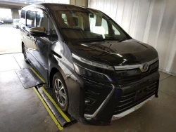 Toyota VOXY 2019 года ZRR80-0539705 ID: 489992 0