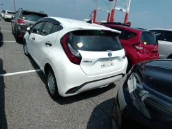 Toyota AQUA 2021 года MXPK10-2000832 ID: 560096 10