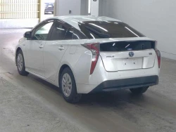 Toyota PRIUS 2016 года ZVW50-8040028 ID: 537834 2