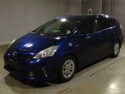 Toyota PRIUS ALPHA 2014 года ZVW41-0014013 ID: 556918 1