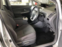 Toyota PRIUS ALPHA 2012 года ZVW41-3169945 ID: 556913 3