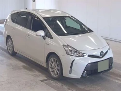 Toyota PRIUS ALPHA 2015 года ZVW41-3393558 ID: 538555 0