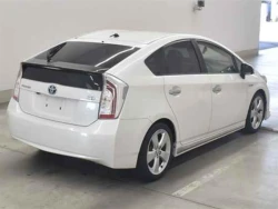 Toyota PRIUS 2013 года ZVW30-5706430 ID: 482993 3