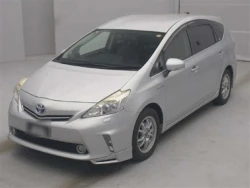 Toyota PRIUS ALPHA 2013 года ZVW41-3225822 ID: 558079 0