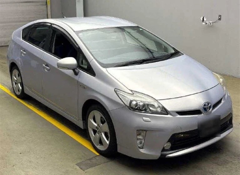 Toyota PRIUS 2012 года ZVW30-5513899 ID: 556886