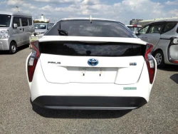 Toyota PRIUS 2018 года ZVW50-6136698 ID: 489206 4