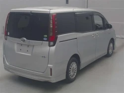 Toyota NOAH 2014 года ZWR80-0036468 ID: 559916 2
