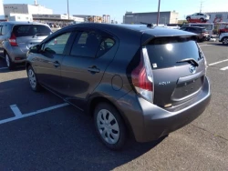 Toyota AQUA 2013 года NHP10-2258226 ID: 487914 10