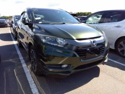 Honda VEZEL HYBRID 2015 года RU3-1111009 ID: 486472 1