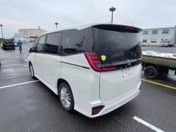 Toyota NOAH 2022 года MZRA90-0016159 ID: 544576 2