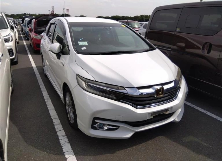 Honda SHUTTLE 2015 года GP7-1006318 ID: 481152