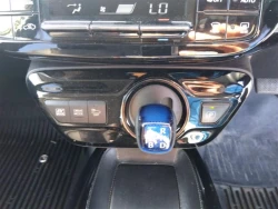 Toyota PRIUS 2018 года ZVW50-6128774 ID: 489271 17