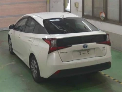 Toyota PRIUS 2019 года ZVW55-6001594 ID: 542722 4