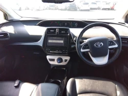 Toyota PRIUS 2018 года ZVW51-6072845 ID: 537769 12