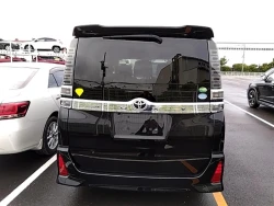 Toyota VOXY 2018 года ZRR80-0473813 ID: 490545 12