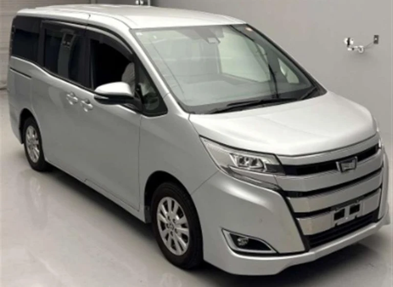 Toyota NOAH 2021 года ZRR80-0672251 ID: 560868