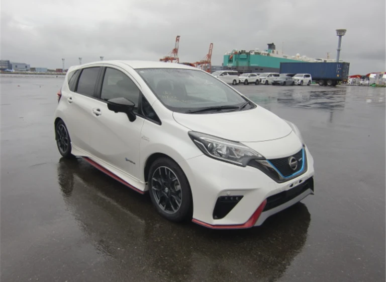 Nissan NOTE 2017 года HE12-030305 ID: 550055