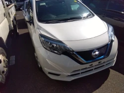 Nissan NOTE 2017 года HE12-045859 ID: 508156 1