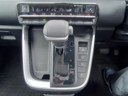 Toyota NOAH 2022 года MZRA90-0016159 ID: 544576 9