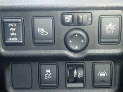 Nissan NOTE 2018 года SNE12-015389 ID: 498399 6