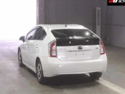 Toyota PRIUS 2013 года ZVW30-1709448 ID: 486458 1