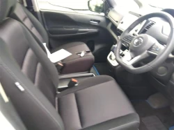 Nissan SERENA 2018 года HFC27-009856 ID: 540764 6