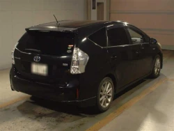 Toyota PRIUS ALPHA 2013 года ZVW41-3244236 ID: 561381 3