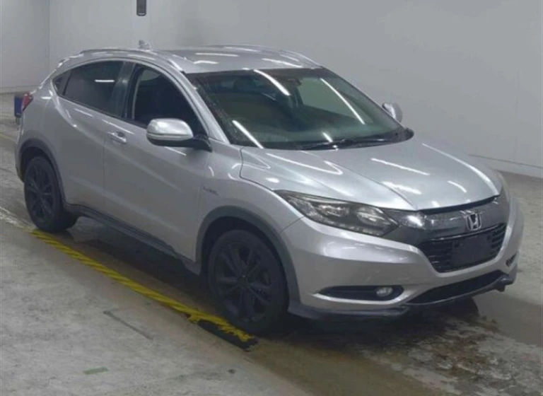 Honda VEZEL HYBRID 2015 года RU4-1021185 ID: 560564