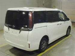 Toyota ESQUIRE 2020 года ZRR85-0151334 ID: 558056 1