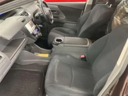 Toyota PRIUS ALPHA 2014 года ZVW41-3342955 ID:553039 11