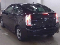 Toyota PRIUS 2013 года ZVW30-5662267 ID: 489311 3