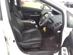 Toyota PRIUS ALPHA 2015 года ZVW41-3393558 ID: 538555 17
